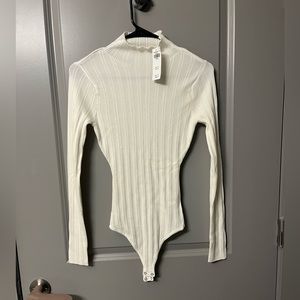 NWT Abercrombie and Fitch mockneck bodysuit size XS